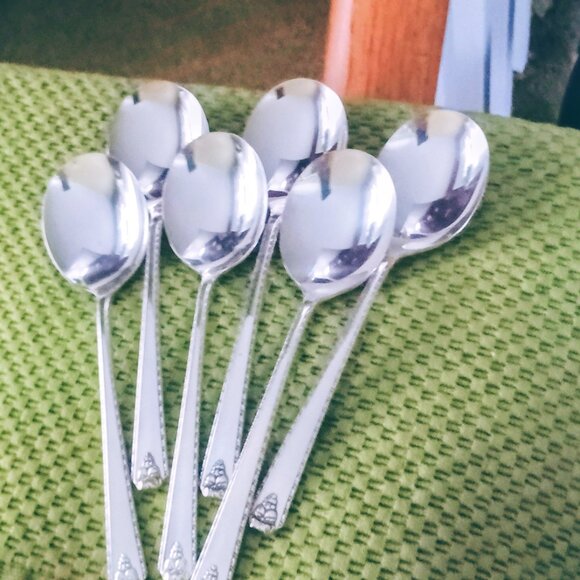 Bordeaux Soup Spoons/6 pc - Picture 3 of 7